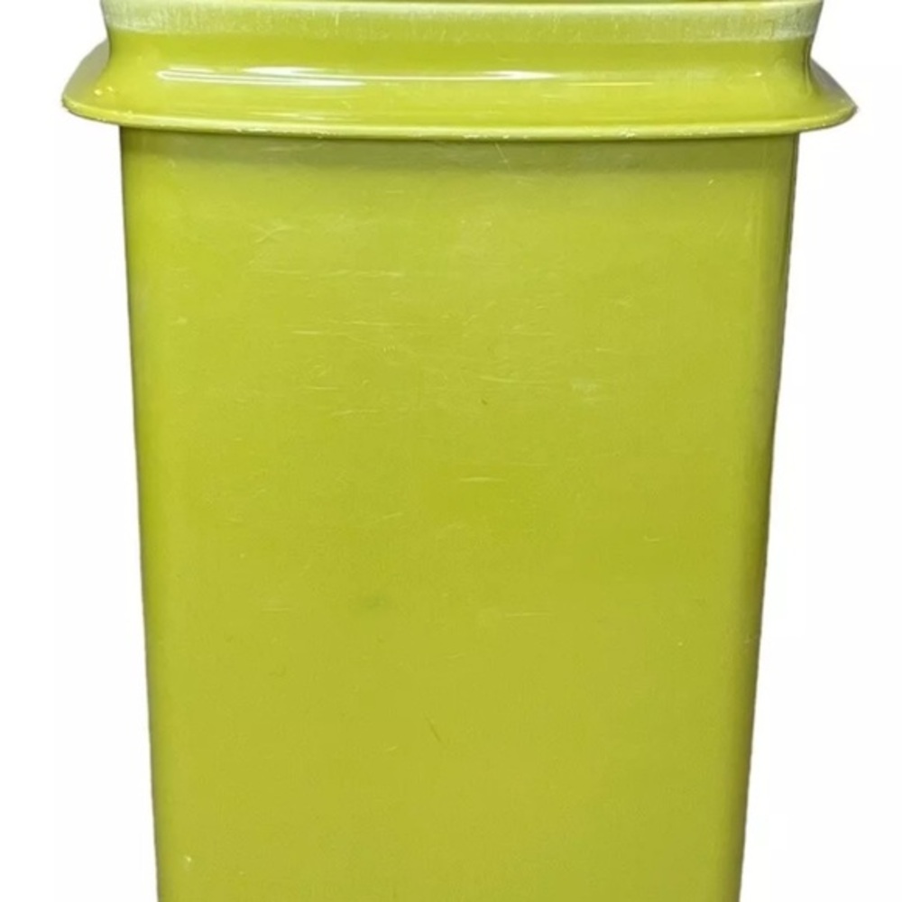 Vintage Tupperware 1330-3 Avocado Green Pickle Olive Keeper Container Canister - Picture 4 of 11